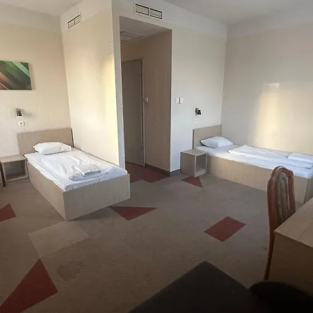 Bed & Breakfast Free Parking, Free Breakfast, Only 15 Minutes To Center